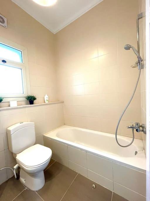 Appartement Modern & Sunny 1br In New *